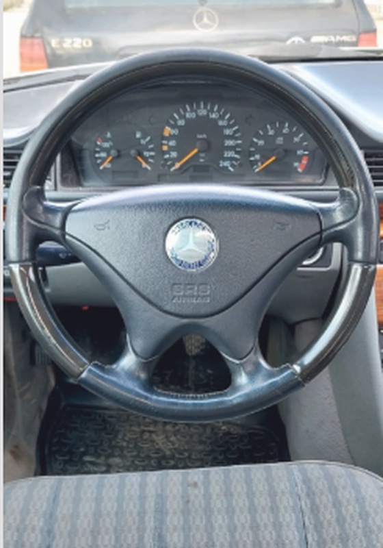 Руль от Mercedes-Benz
